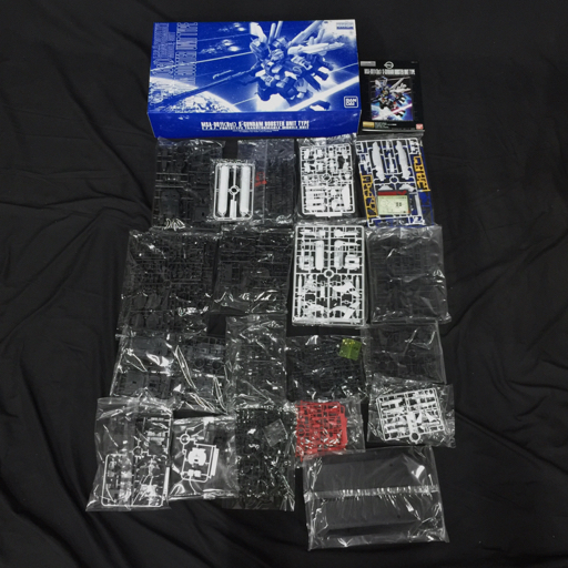 バンダイ MG 1:100 MSA－001 Bst Sガンダム ブースターユニット装着型 ガンプラ